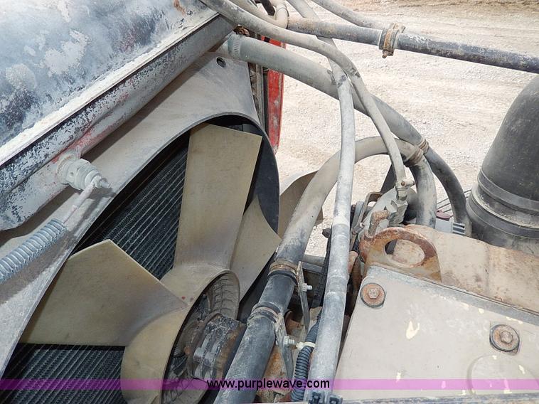 image for item H1258 1990 Freightliner FLD semi truck