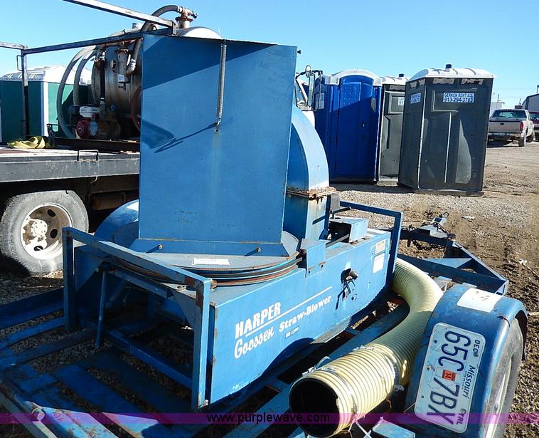 image for item H1261 Harper SB1300 Goosen Straw-Blower