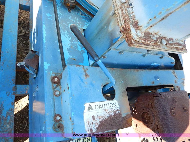 image for item H1261 Harper SB1300 Goosen Straw-Blower