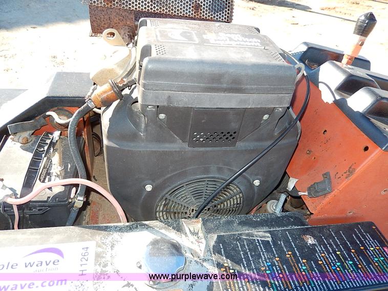 image for item H1264 1996 Ditch Witch 1820H trencher