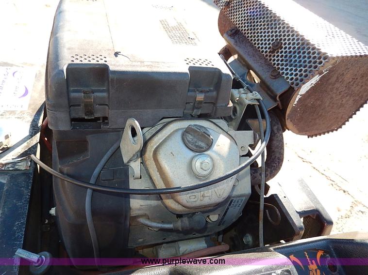 image for item H1264 1996 Ditch Witch 1820H trencher