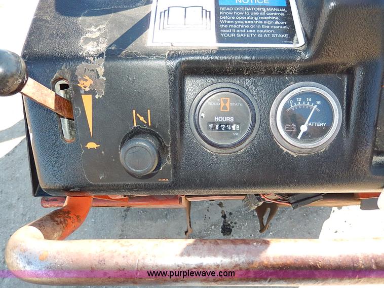 image for item H1264 1996 Ditch Witch 1820H trencher