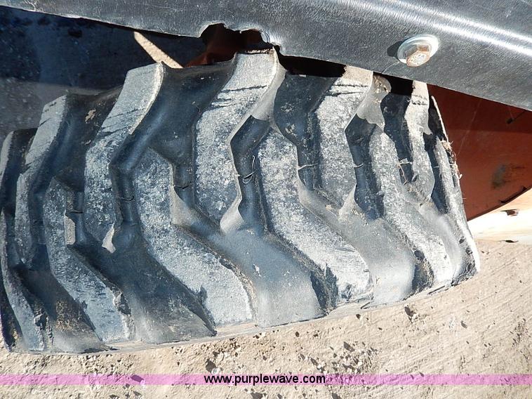 image for item H1264 1996 Ditch Witch 1820H trencher