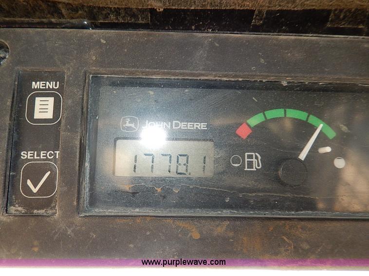 image for item H1267 2006 John Deere 317 skid steer