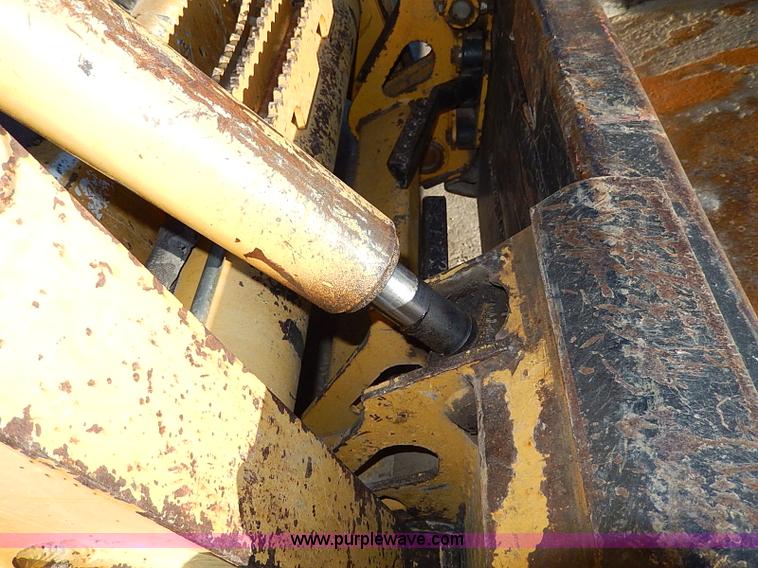 image for item H1267 2006 John Deere 317 skid steer