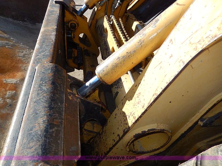 image for item H1267 2006 John Deere 317 skid steer