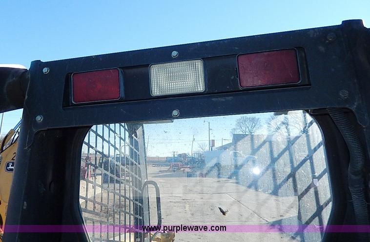 image for item H1267 2006 John Deere 317 skid steer