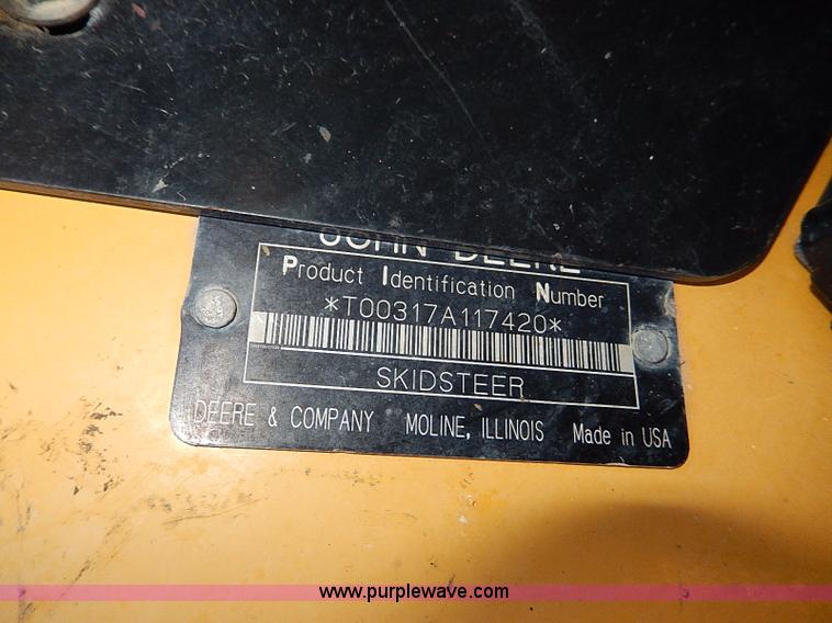 image for item H1267 2006 John Deere 317 skid steer