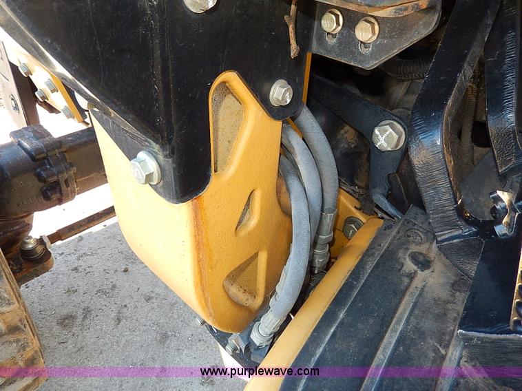 image for item H1271 2006 John Deere 110 backhoe