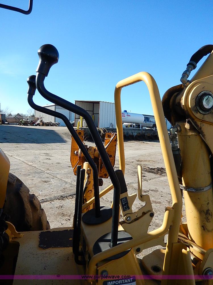 image for item H1271 2006 John Deere 110 backhoe