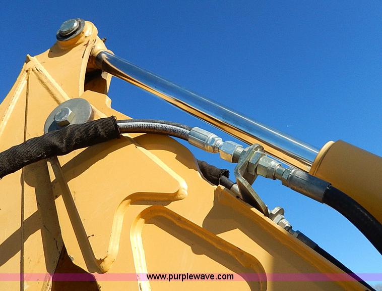 image for item H1271 2006 John Deere 110 backhoe