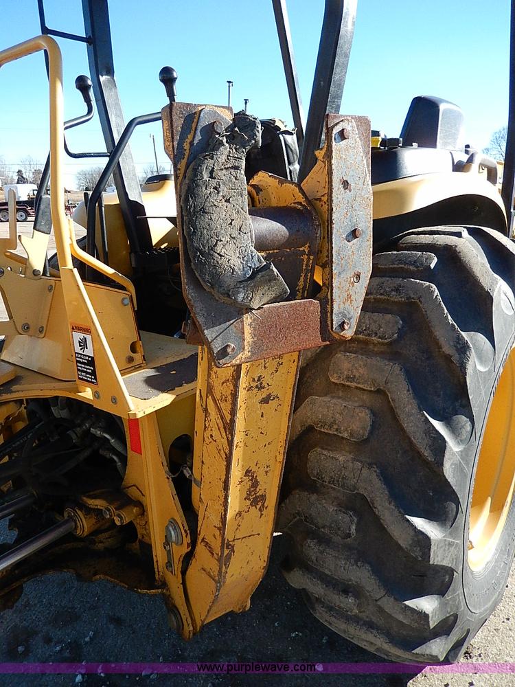 image for item H1271 2006 John Deere 110 backhoe