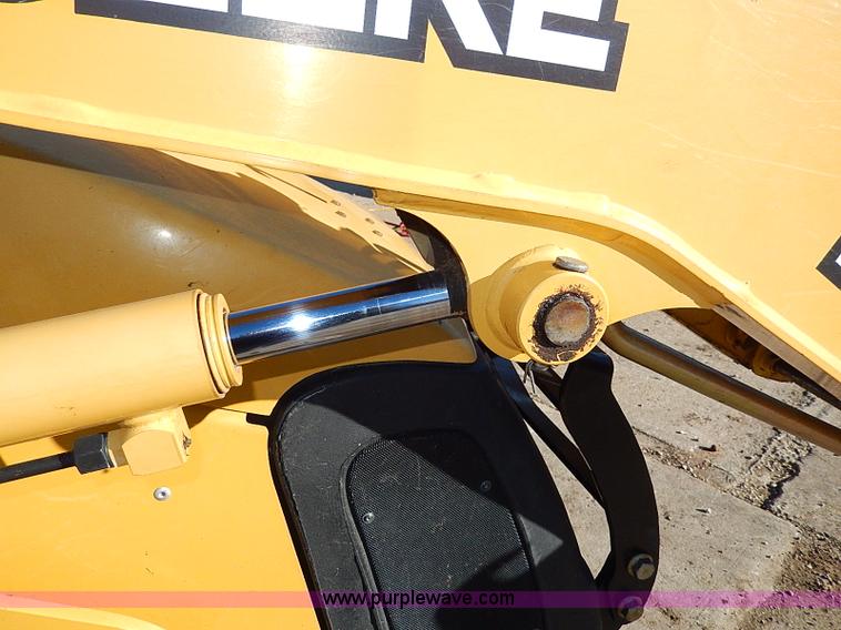 image for item H1271 2006 John Deere 110 backhoe