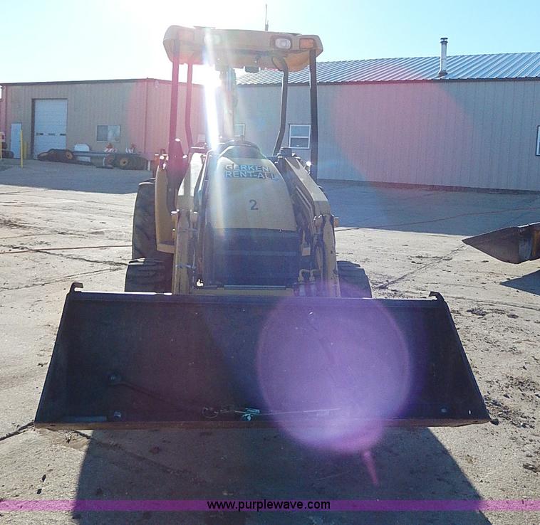 image for item H1272 2006 John Deere 110 backhoe