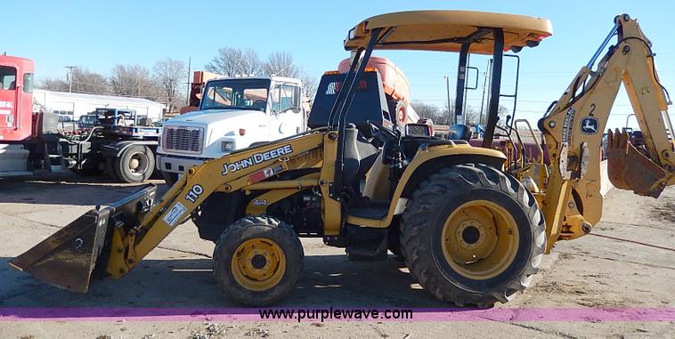 image for item H1272 2006 John Deere 110 backhoe