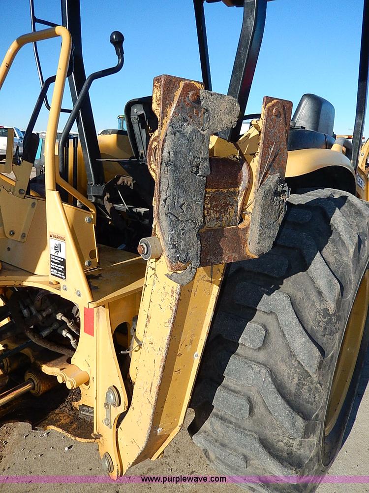 image for item H1272 2006 John Deere 110 backhoe