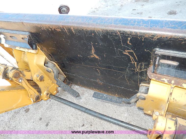 image for item H1272 2006 John Deere 110 backhoe