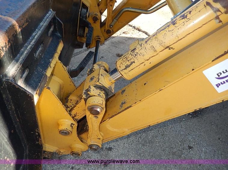 image for item H1272 2006 John Deere 110 backhoe
