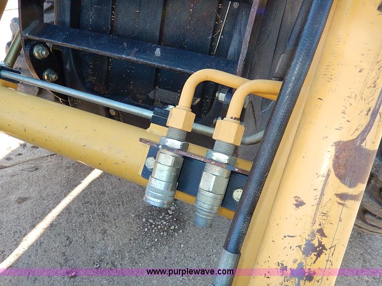 image for item H1272 2006 John Deere 110 backhoe