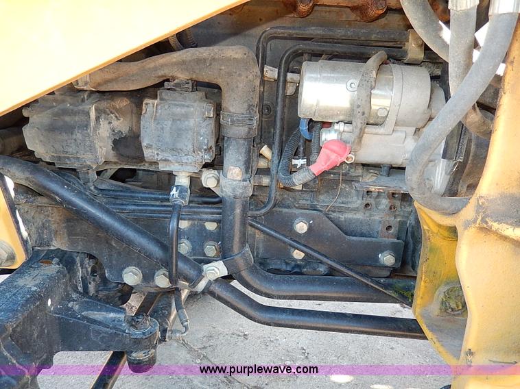 image for item H1272 2006 John Deere 110 backhoe