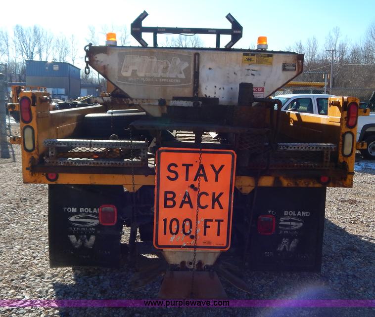 image for item H3806 2002 Ford F450 Super Duty snow plow truck