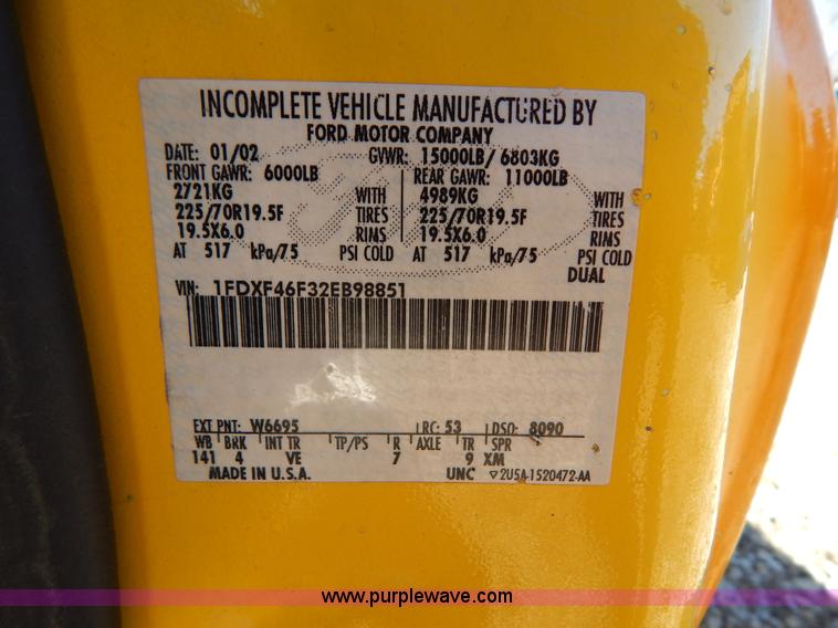 image for item H3806 2002 Ford F450 Super Duty snow plow truck