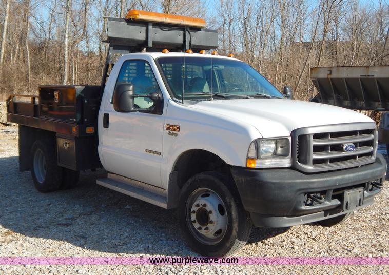 image for item H3807 2002 Ford F450 Super Duty flatbed truck