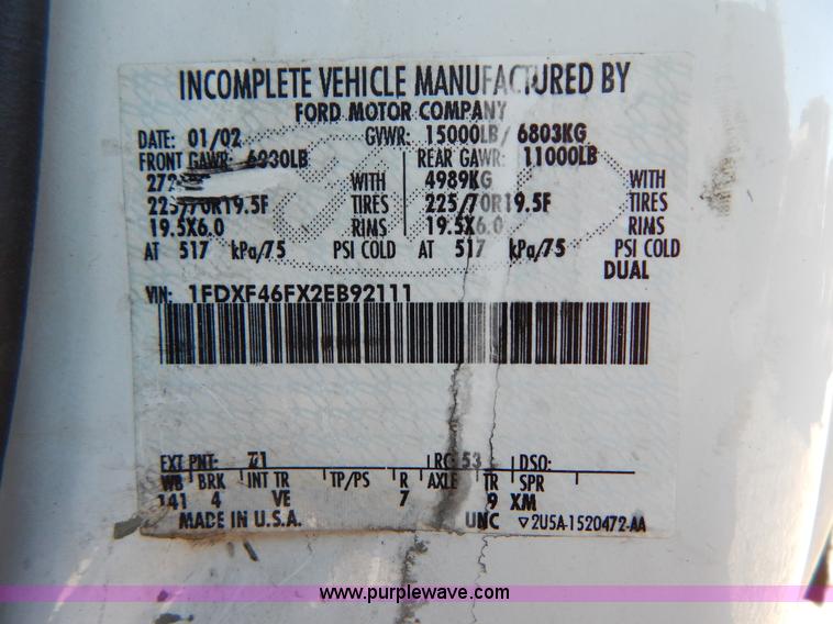 image for item H3807 2002 Ford F450 Super Duty flatbed truck