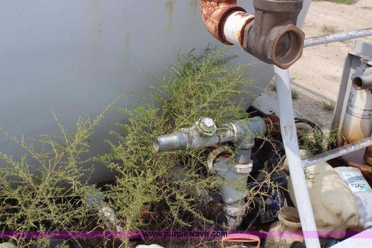 image for item H6529 10,000 gallon fuel tank on skid