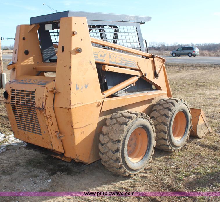 image for item H7839 2000 Case 1845C skid steer