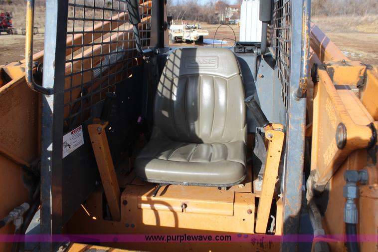 image for item H7839 2000 Case 1845C skid steer