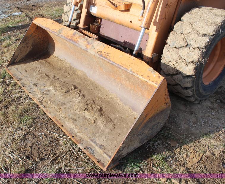 image for item H7839 2000 Case 1845C skid steer