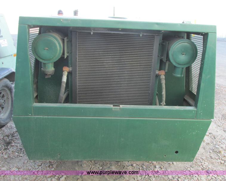 image for item I4934 Sullair 185DPQ-JDD air compressor