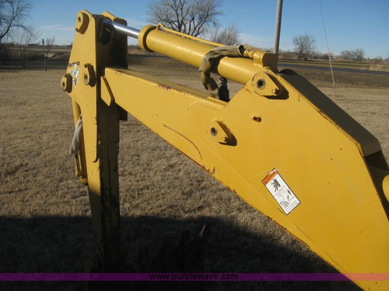 image for item I5717 1997 Vermeer V8100 trencher