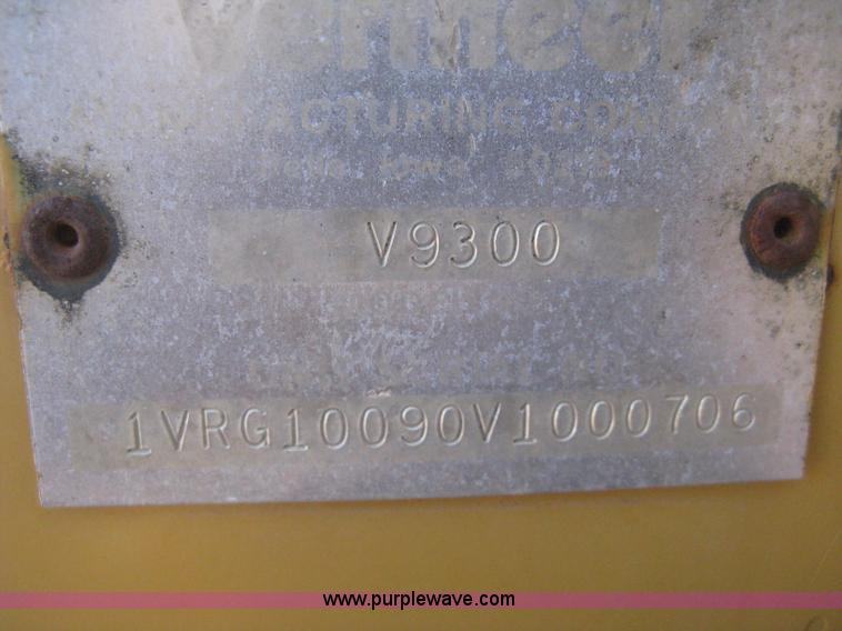 image for item I5717 1997 Vermeer V8100 trencher