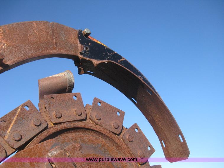 image for item I5717 1997 Vermeer V8100 trencher