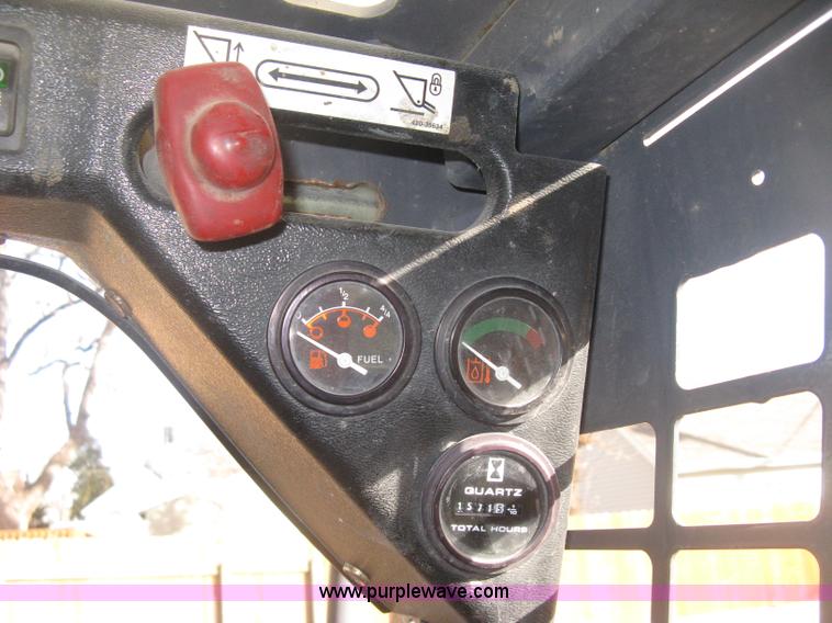 image for item I5723 2008 Mustang 2054 skid steer