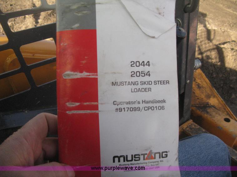 image for item I5723 2008 Mustang 2054 skid steer