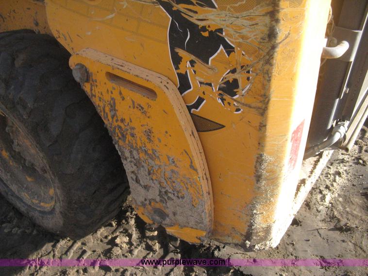 image for item I5723 2008 Mustang 2054 skid steer