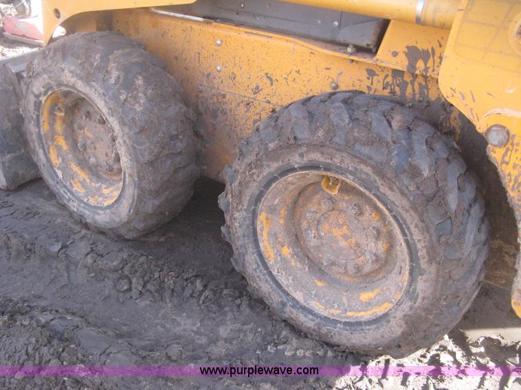 image for item I5723 2008 Mustang 2054 skid steer