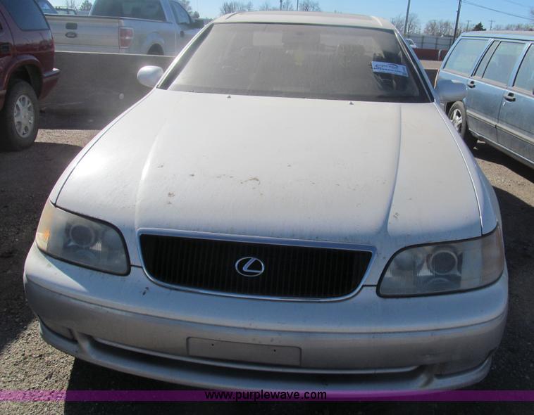 image for item G9597 1995 Lexus GS 300