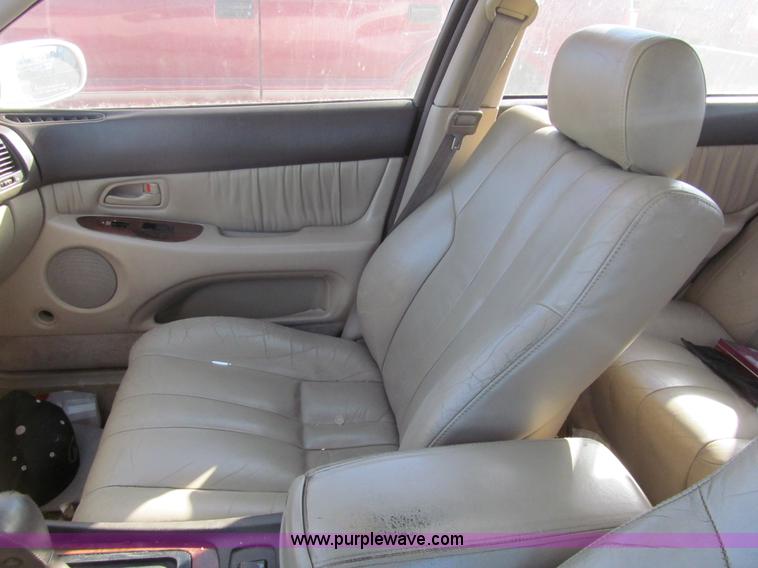 image for item G9597 1995 Lexus GS 300