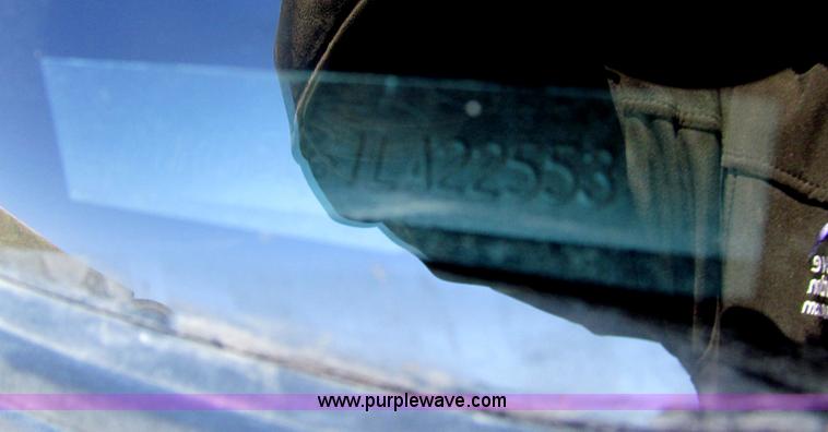 image for item G9598 2001 Ford Expedition XLT SUV