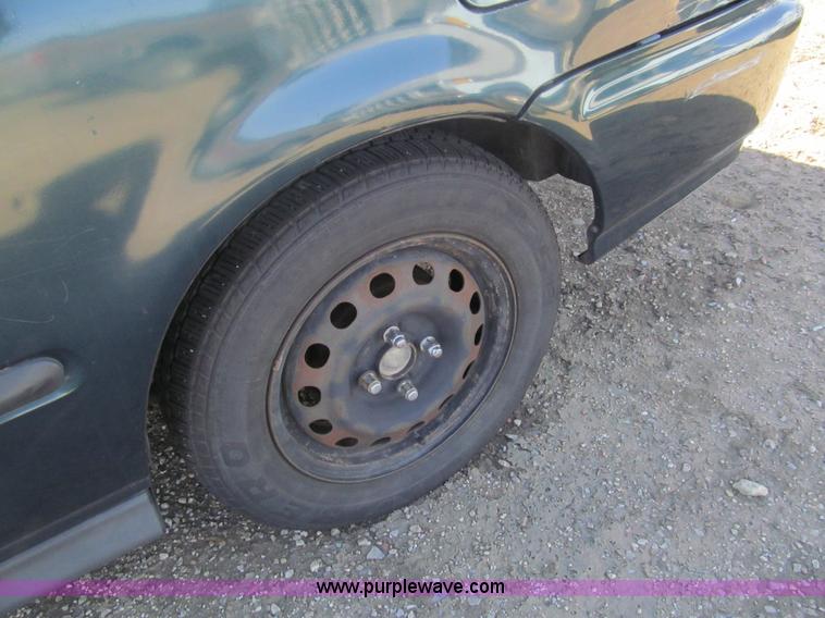 image for item G9600 1997 Honda Civic DX