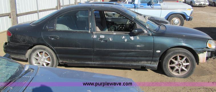 image for item G9601 1998 Ford Contour SE