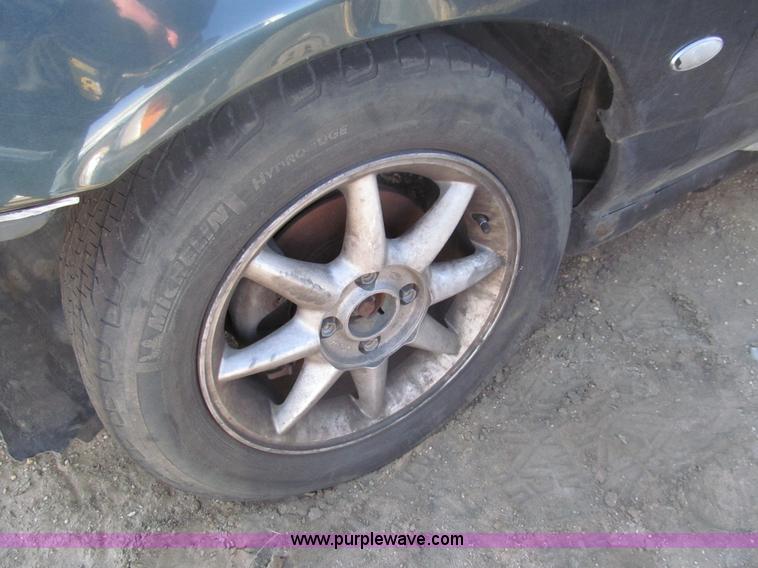 image for item G9601 1998 Ford Contour SE