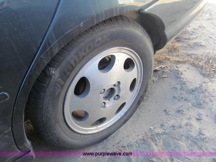 image for item G9601 1998 Ford Contour SE