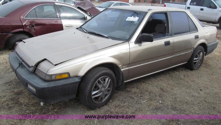image for item G9611 1989 Honda Accord DX