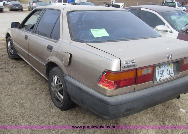 image for item G9611 1989 Honda Accord DX
