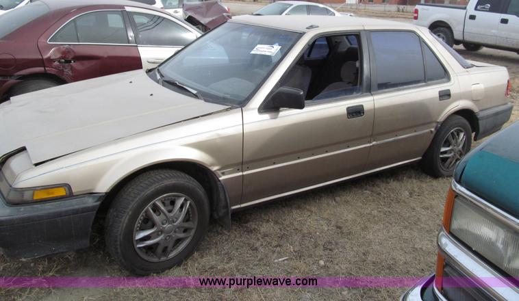 image for item G9611 1989 Honda Accord DX
